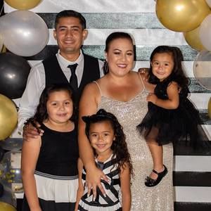 Meet your Posher, Karina cabral